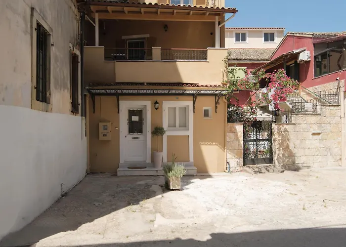 Elieta Corfu Town Family House 1