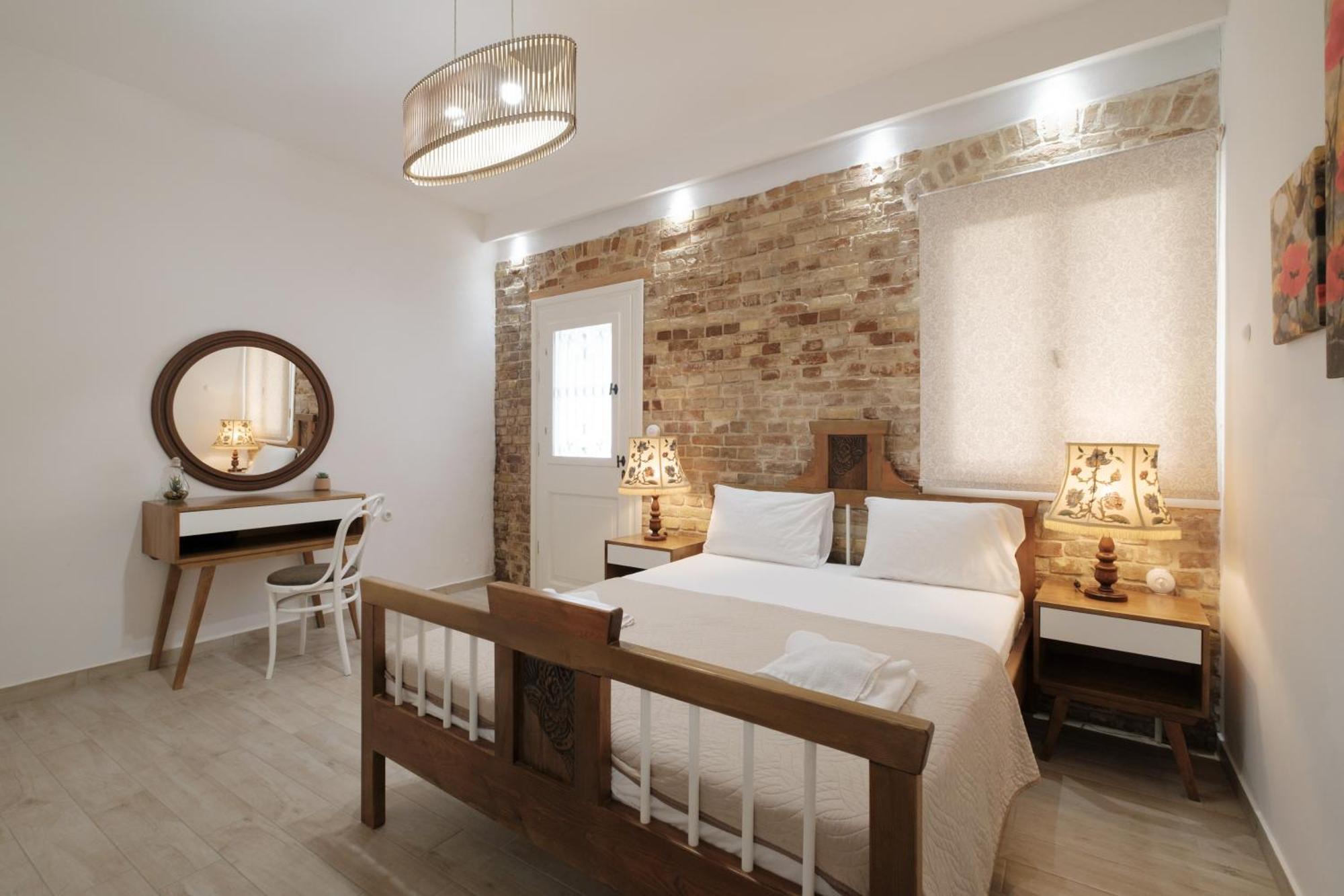 Elieta Corfu Town Family House 1